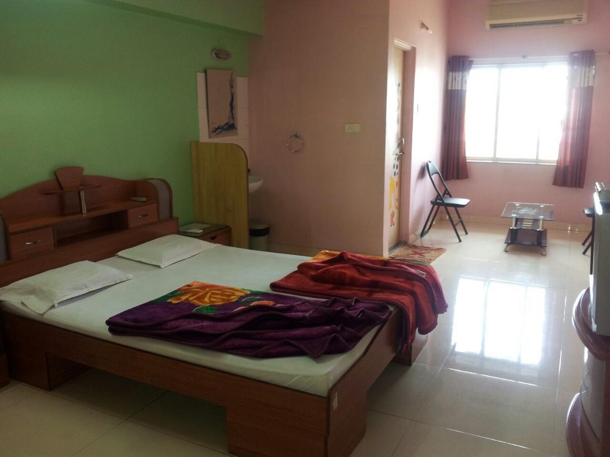 Sarang Lodging & Boarding Satara Exterior photo