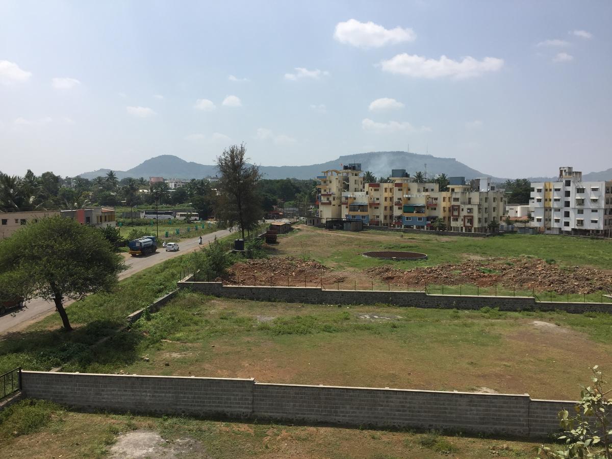Sarang Lodging & Boarding Satara Exterior photo